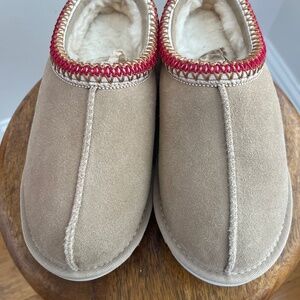 UGG BRAID RASMAN SLIPPERS WOMEN'S SIze 7